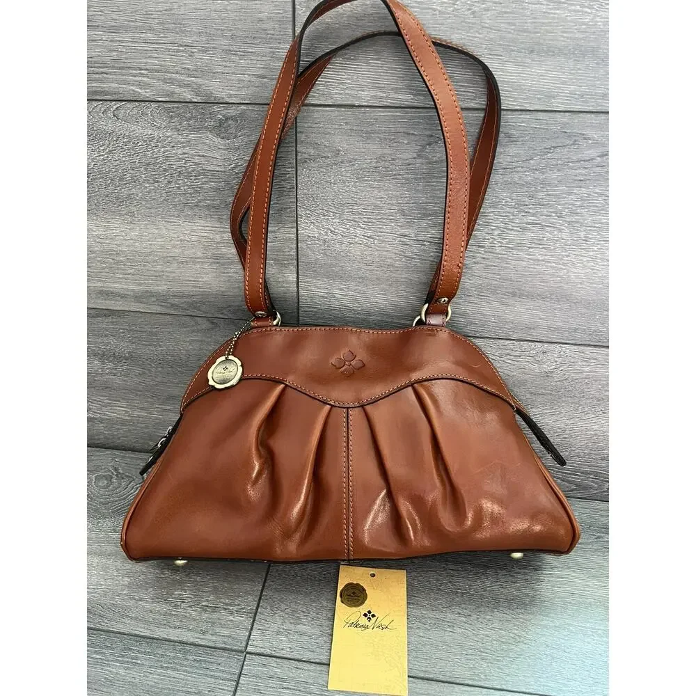 Patricia Nash Macellara Oval Satchel shoulder bag tan Heritage A399509